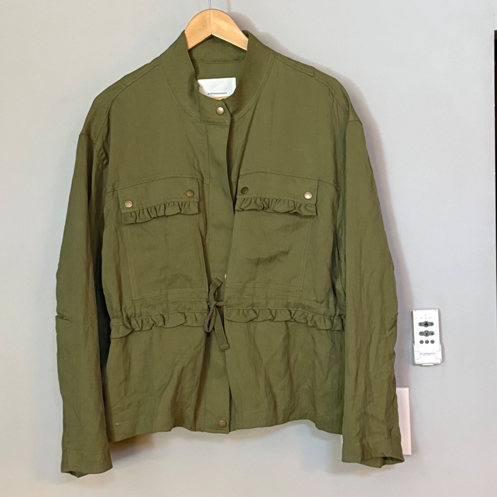 Anthropologie Utility Jacket Olive Green Ruffle Drawstring Cargo Pockets Size L